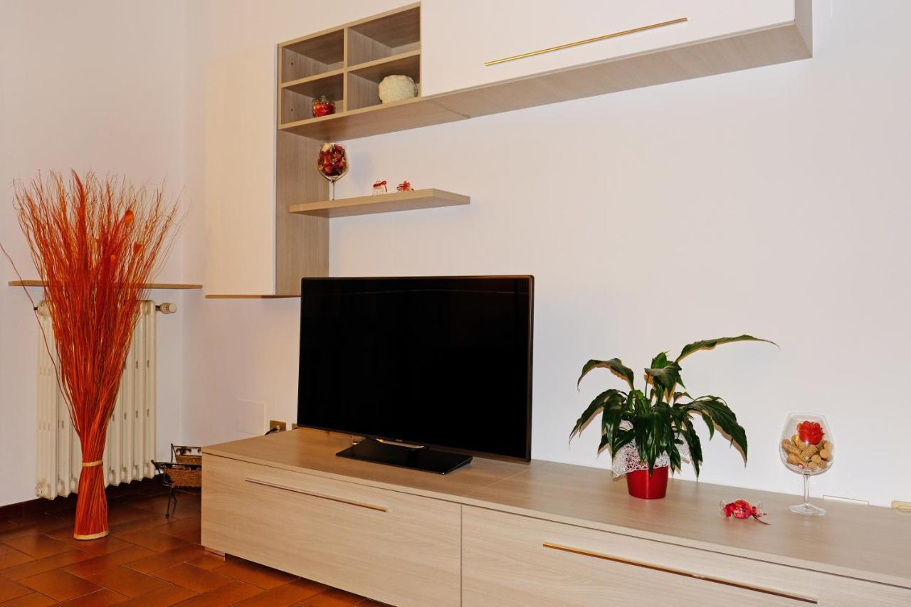 Apartamento La Casina Di Certaldo Exterior foto