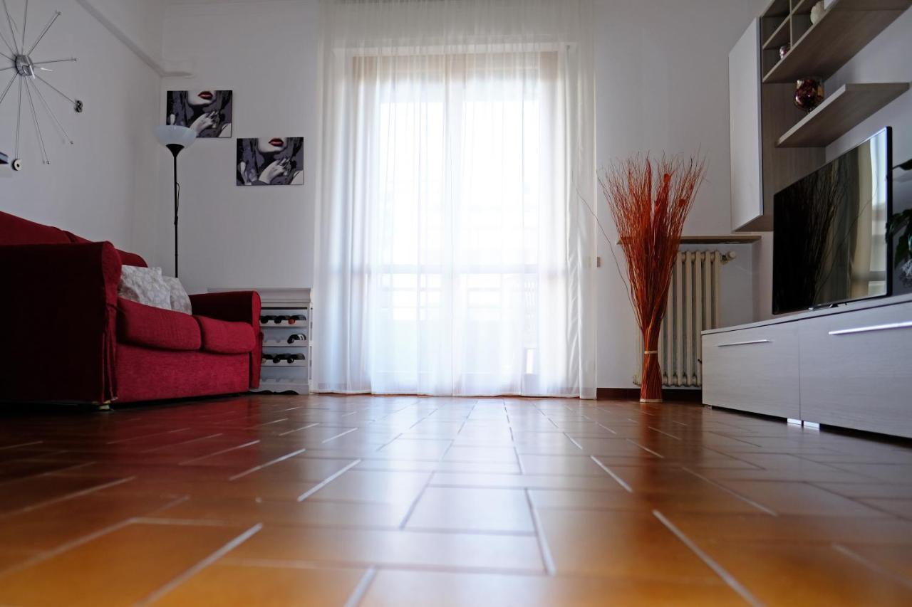 Apartamento La Casina Di Certaldo Exterior foto